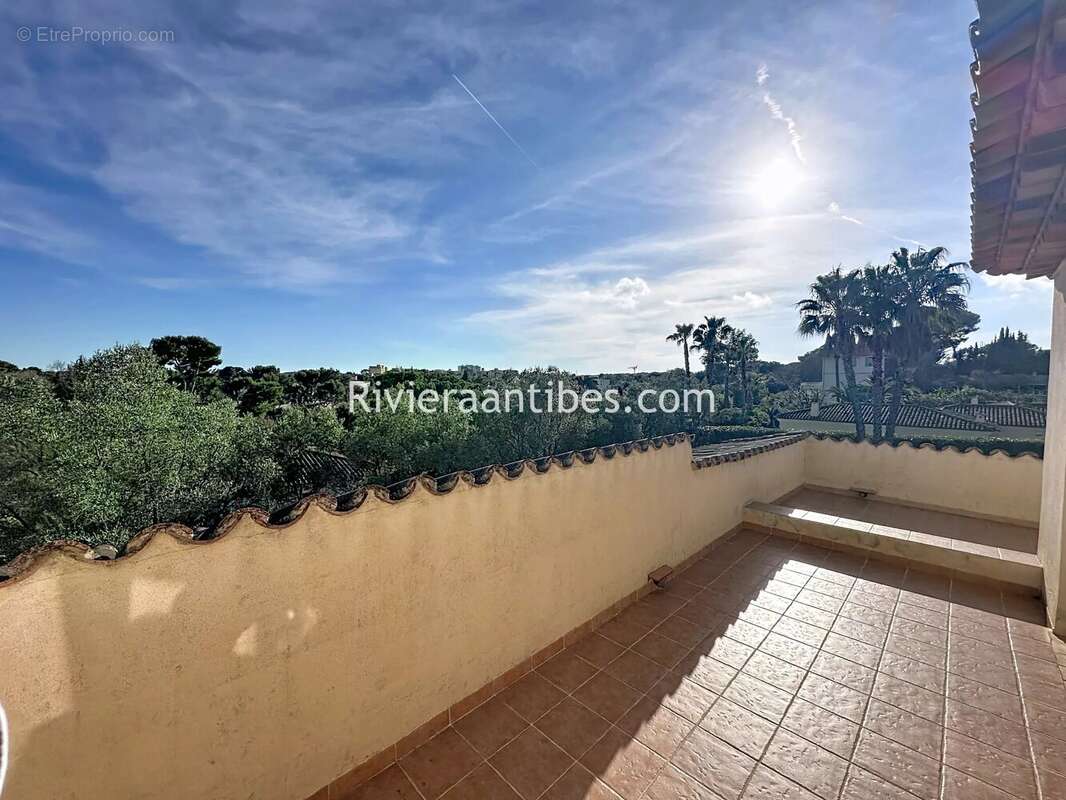 Maison à ANTIBES