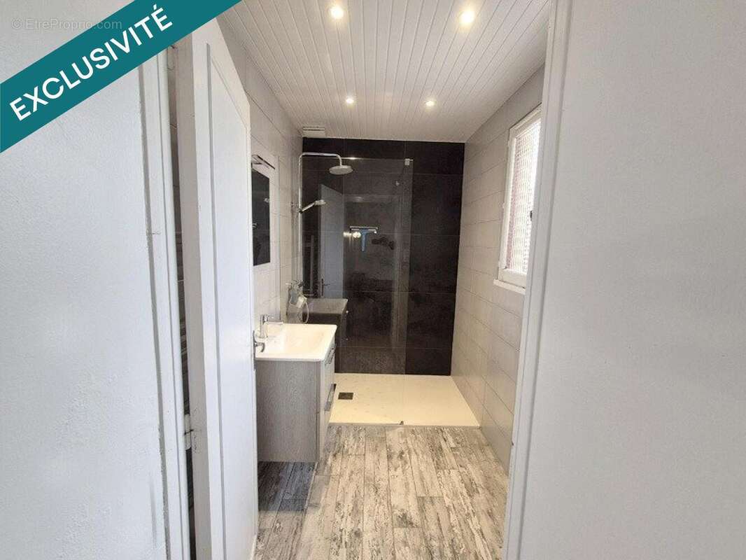 Photo 3 - Maison à SAINT-MICHEL-EN-L&#039;HERM