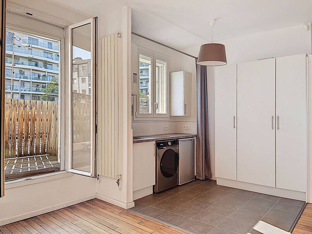 Appartement à SURESNES