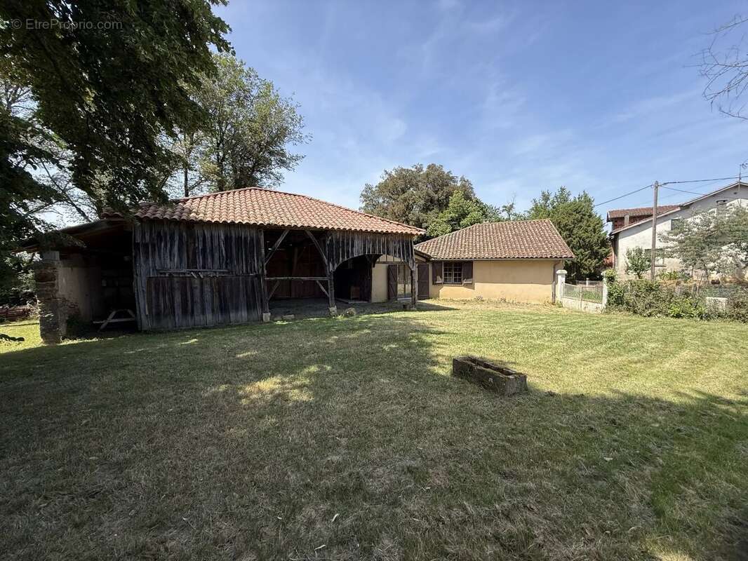 Maison à LOUBEDAT