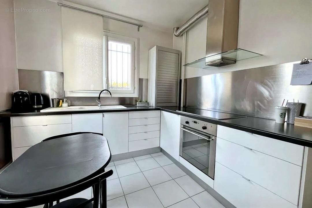 Maison à CRECY-LA-CHAPELLE