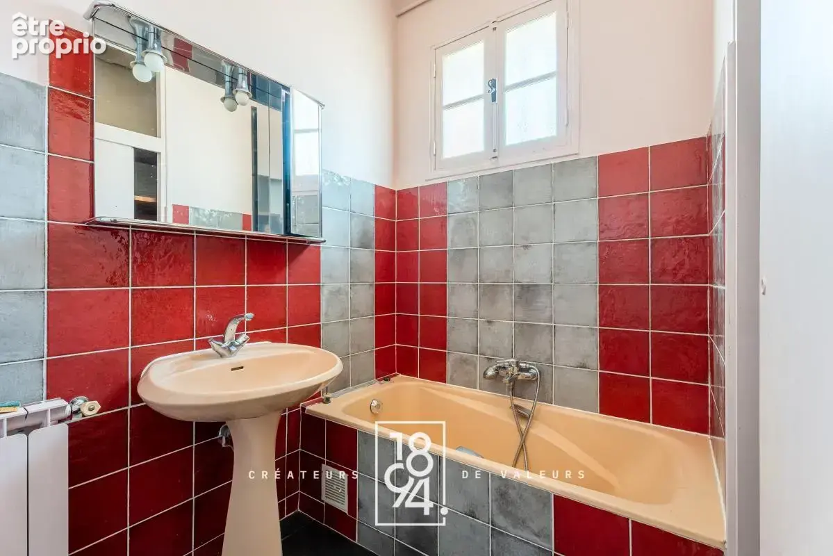 À Vendre  Maison de Ville  Pont de Fabre  Type 4  115.75 m2 - photo 11