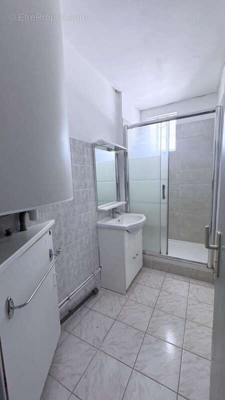 Photo 6 - Appartement à MARSEILLE-9E