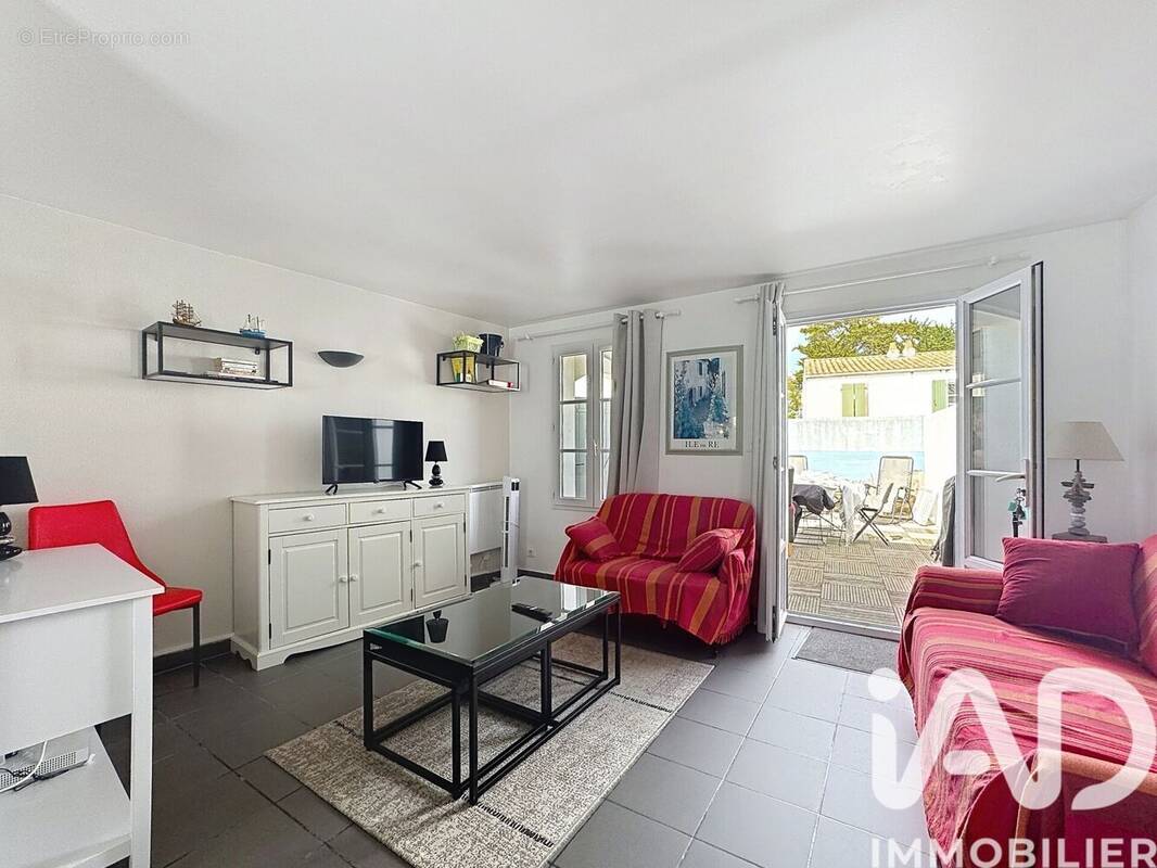 Photo 1 - Maison à LA FLOTTE