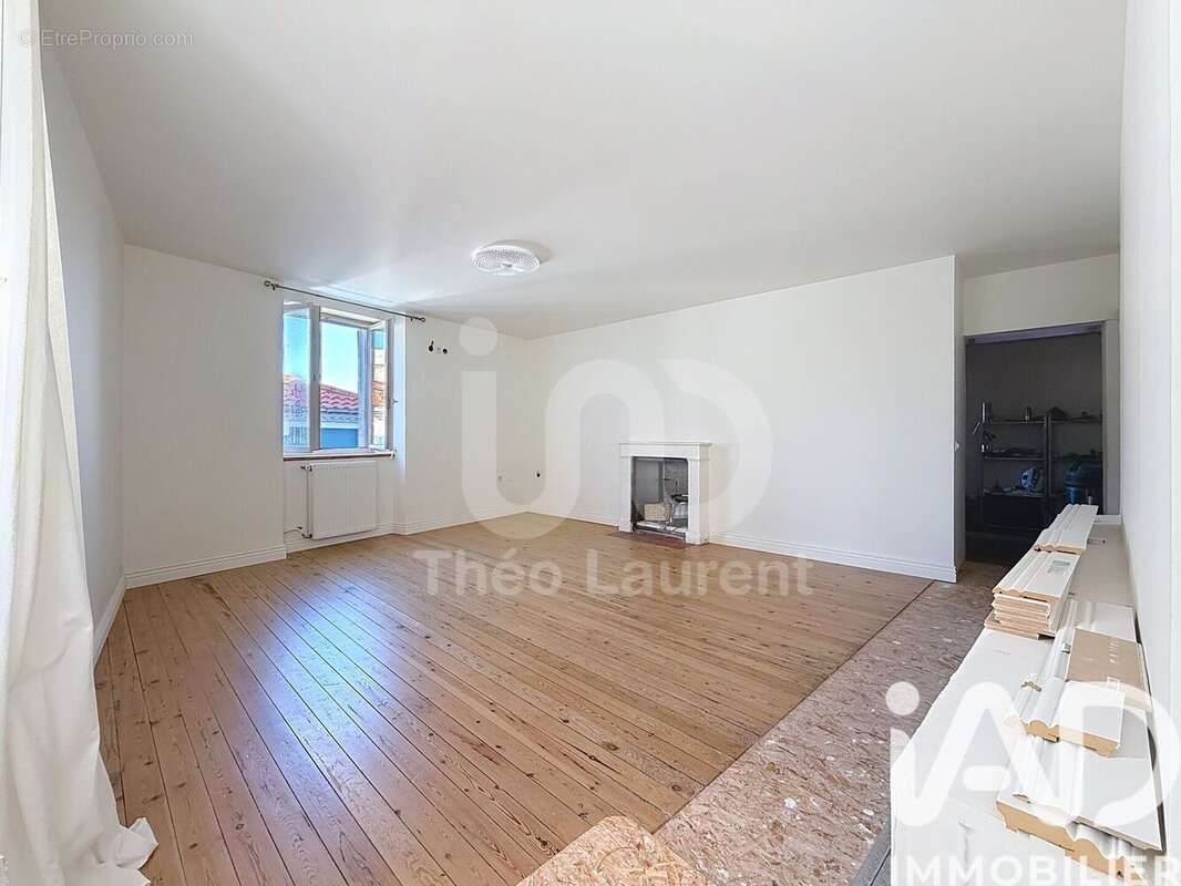 Photo 2 - Maison à LE PELLERIN