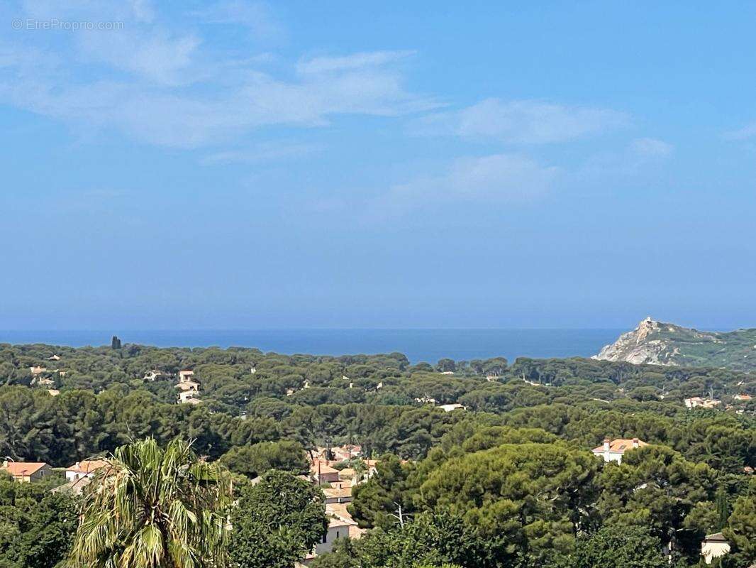 Maison à SIX-FOURS-LES-PLAGES