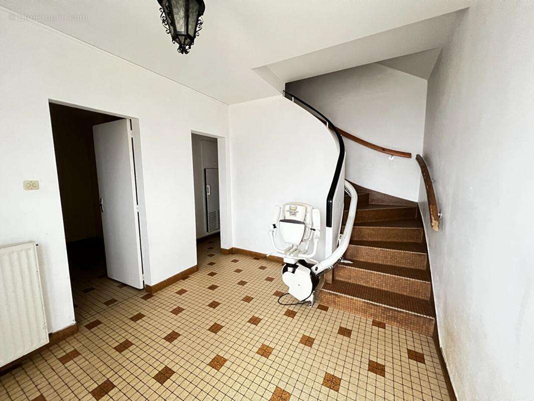 Maison à POUZAUGES