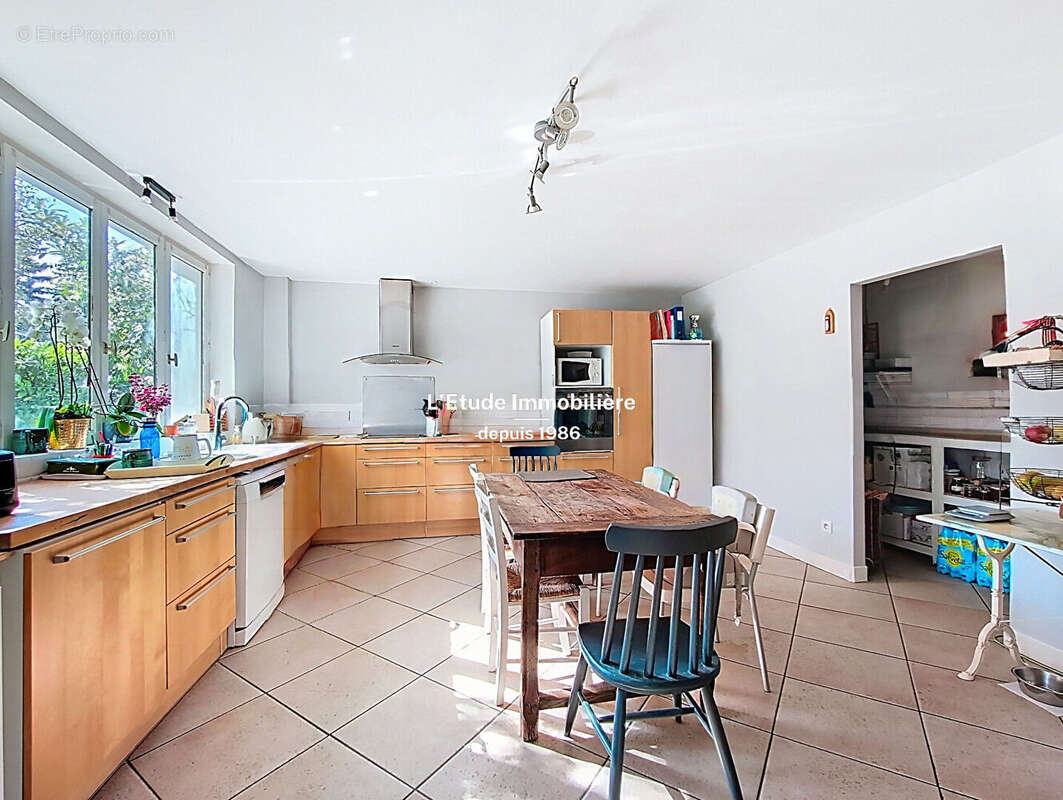 Maison à CALUIRE-ET-CUIRE