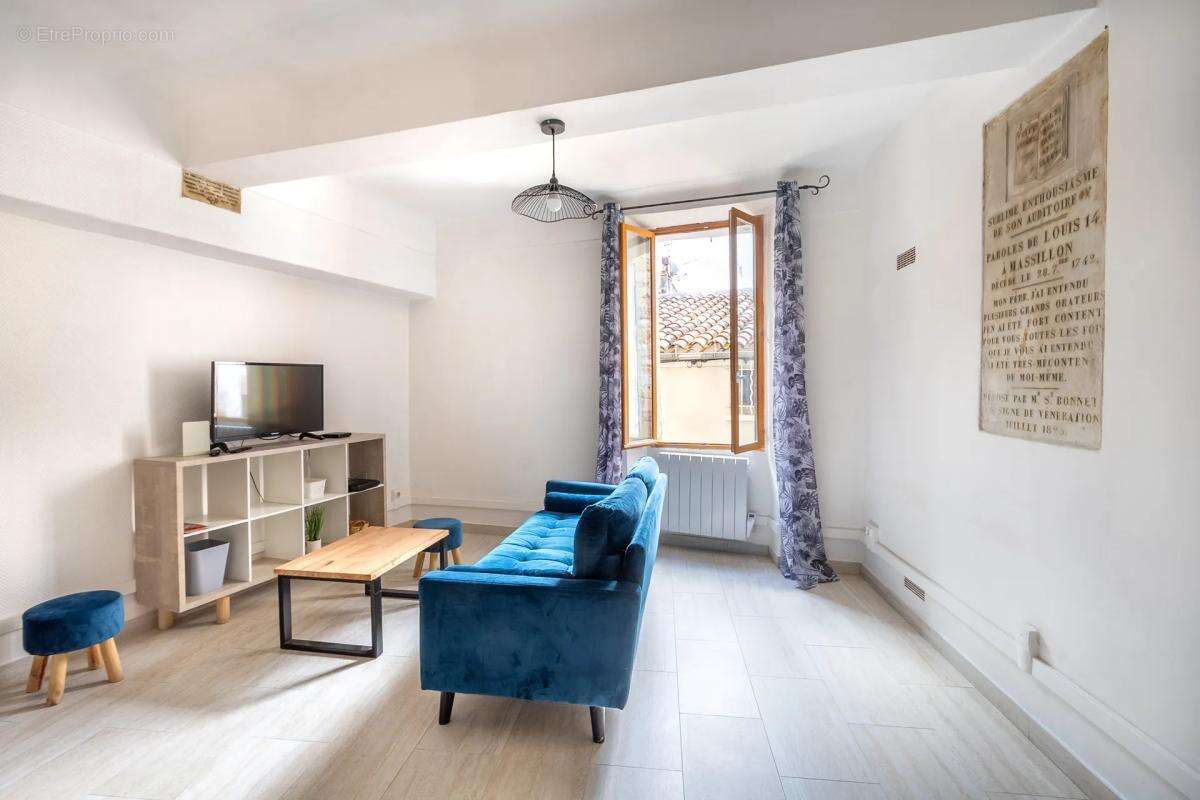 Appartement à HYERES