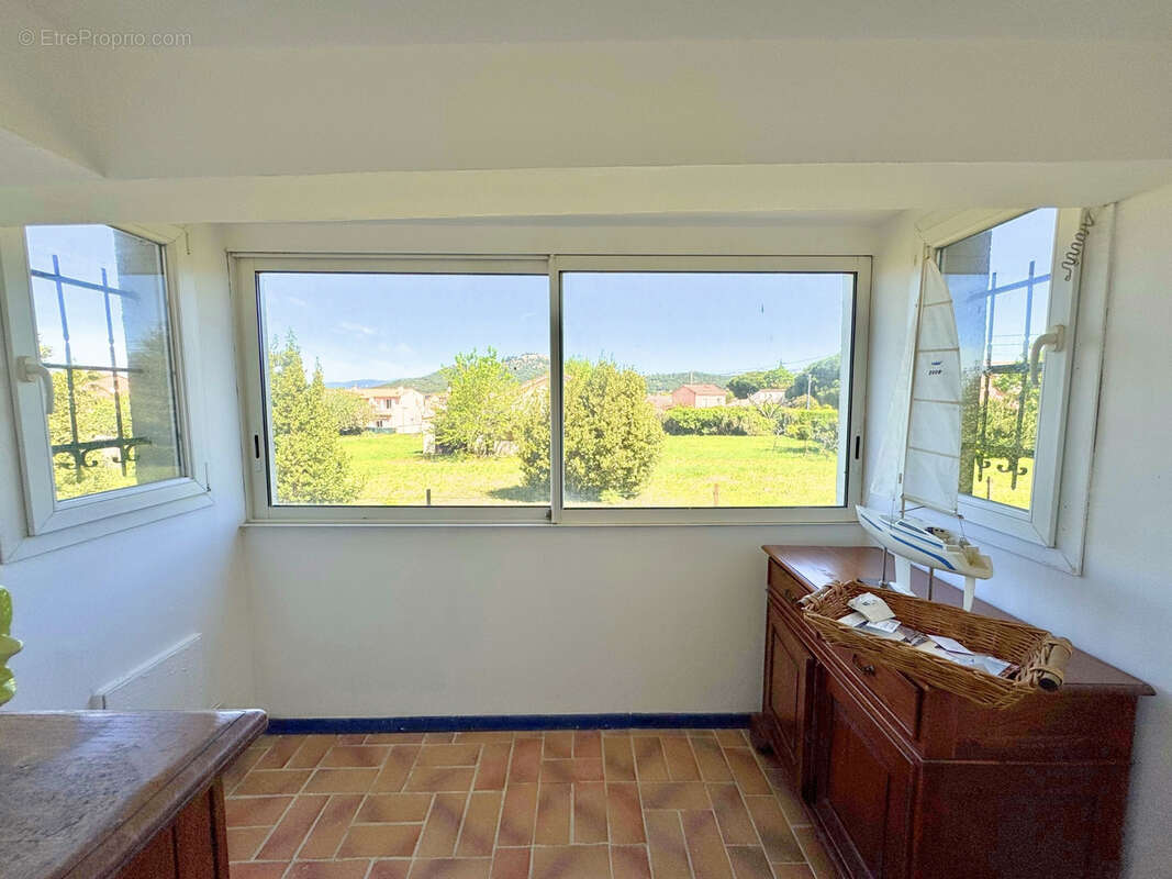 Maison à SIX-FOURS-LES-PLAGES