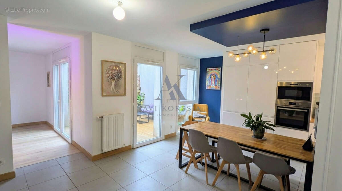 Maison à VILLEURBANNE