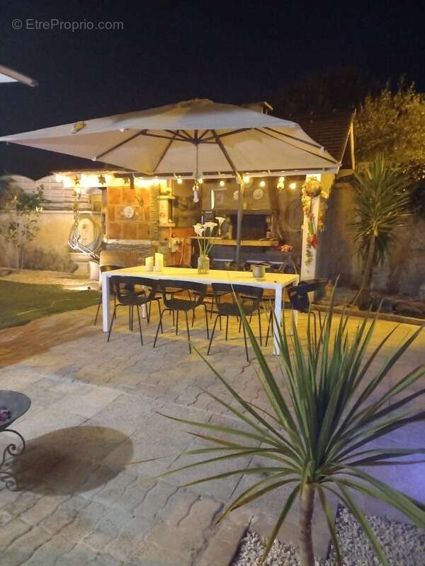 Maison à LAMARQUE-PONTACQ