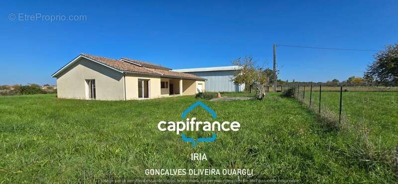 Maison à ALLEZ-ET-CAZENEUVE