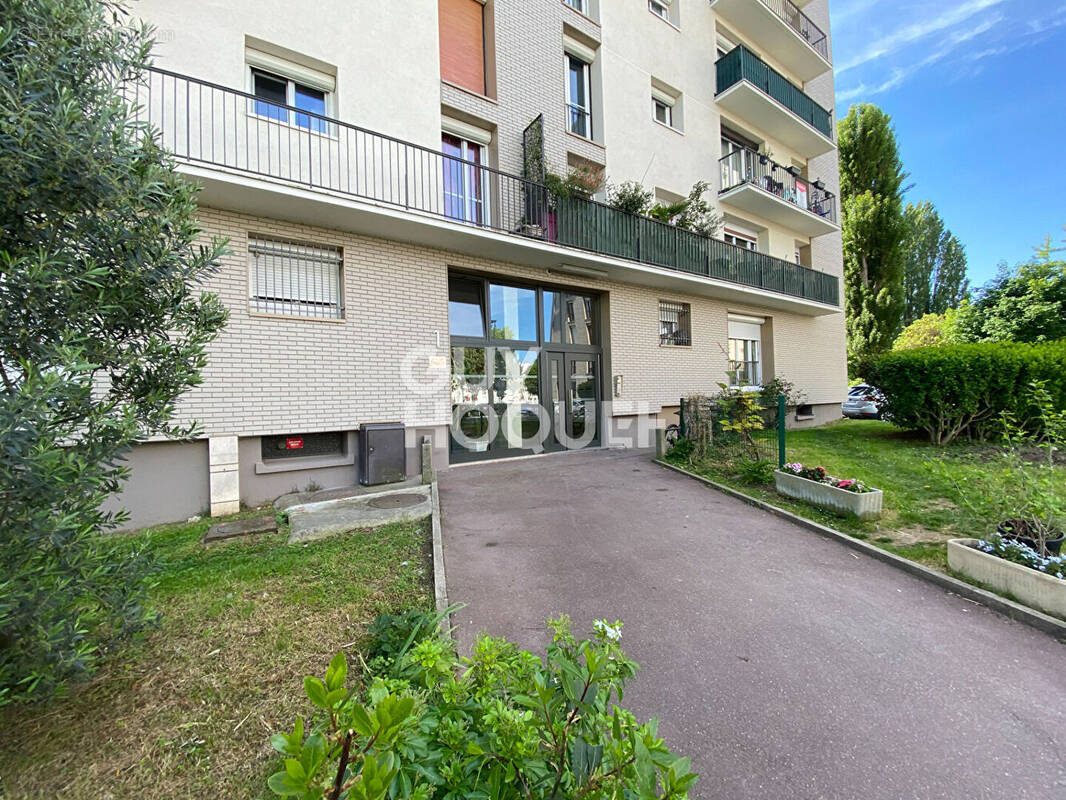 Appartement à CHELLES