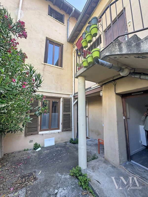 Lyon 5ᵉ   Secteur La Favorite   T2 idéal investisseur ou premier achat - photo 9
