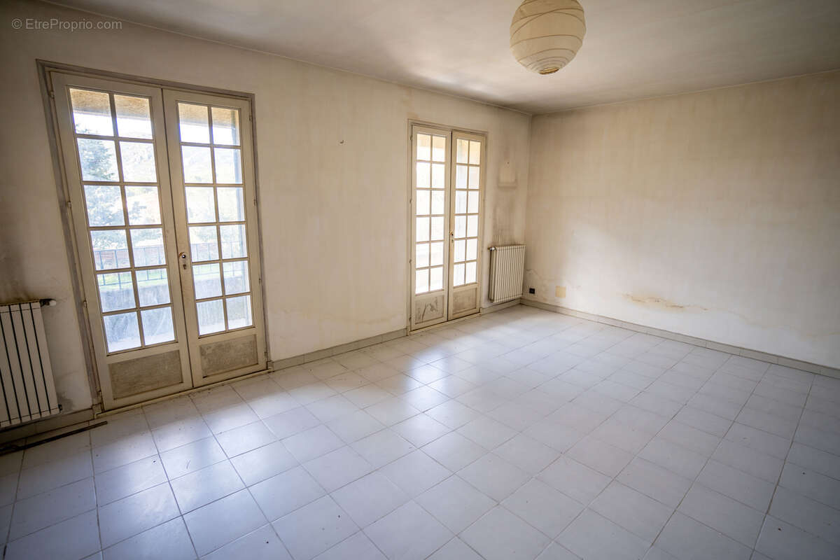 Maison à MARSEILLE-9E