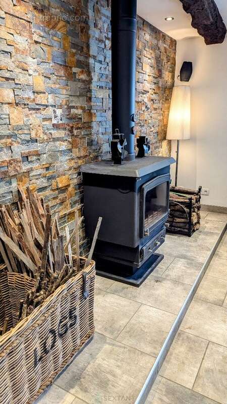 Maison à NOYAL-PONTIVY