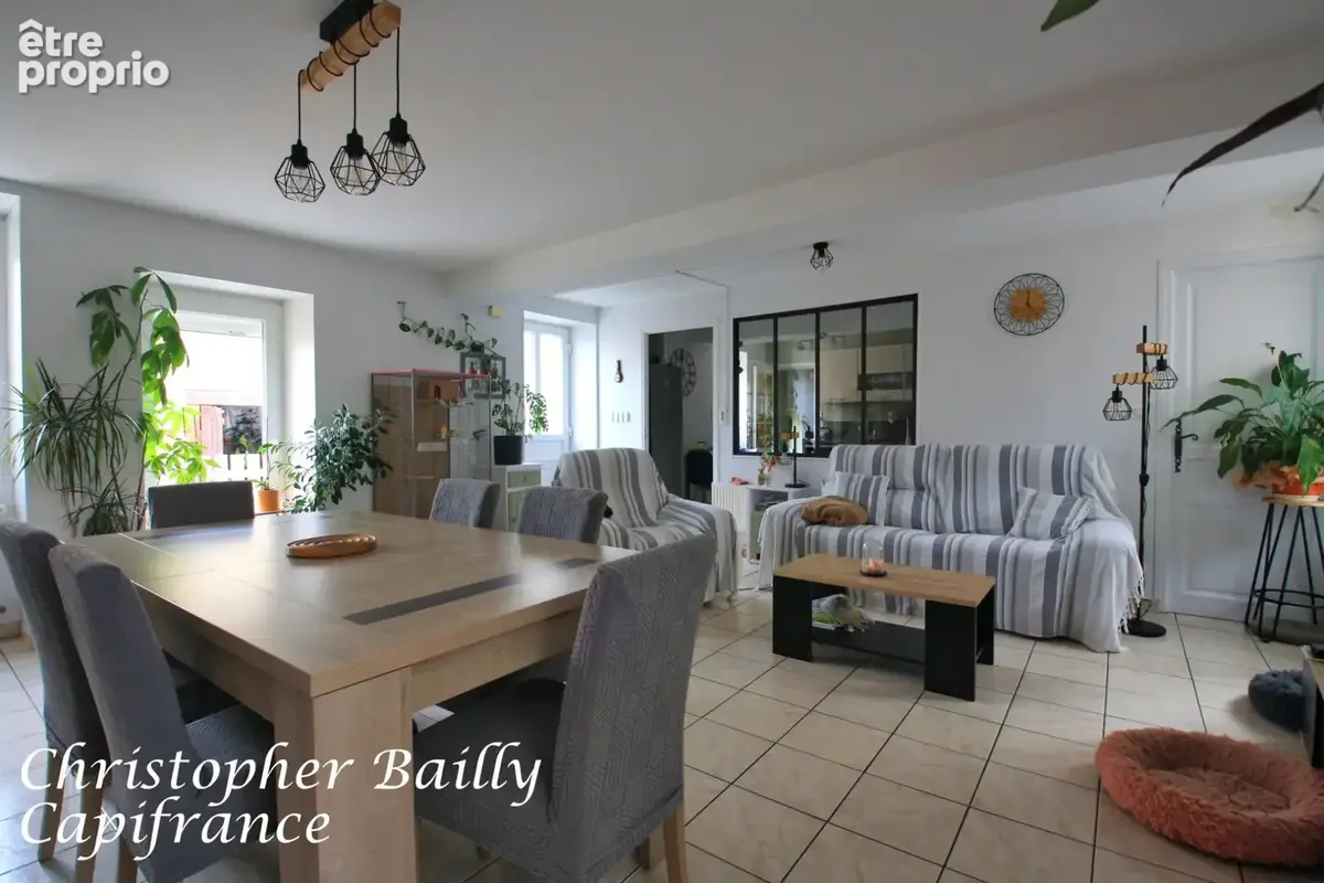 Maison à ISSY-L'EVEQUE
