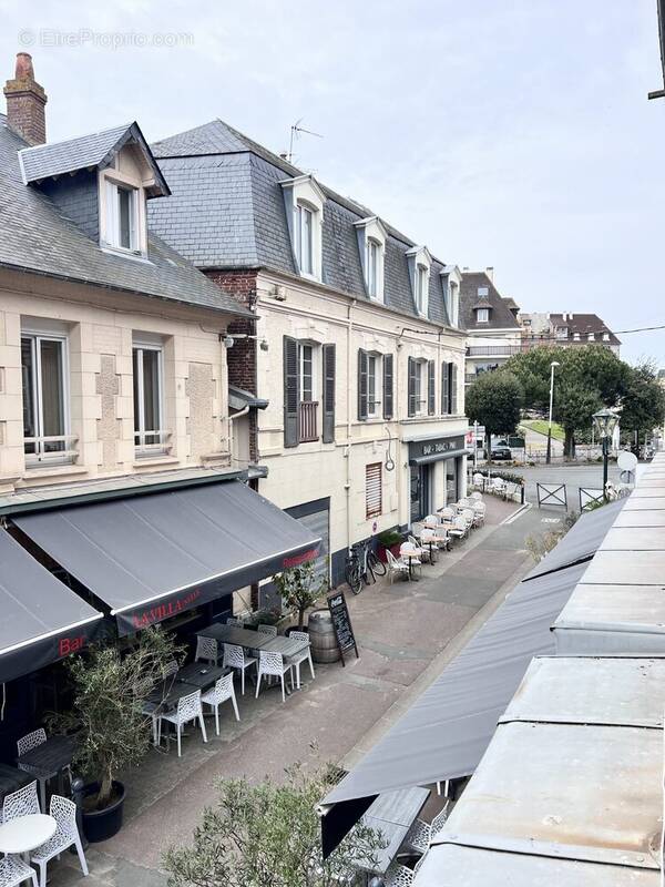 Appartement à BLONVILLE-SUR-MER