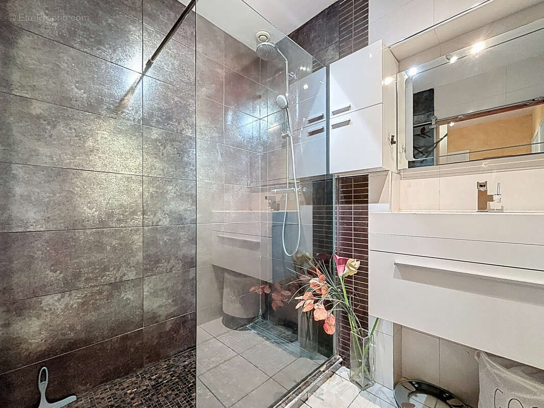 Appartement à MONTBONNOT-SAINT-MARTIN