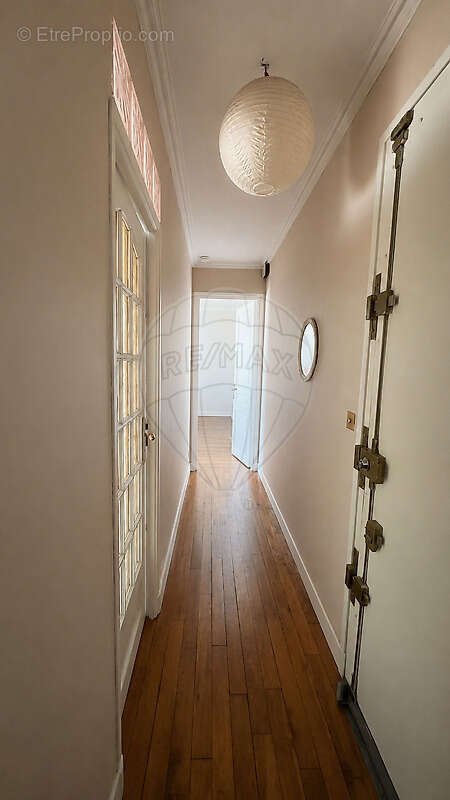 Appartement à PARIS-11E