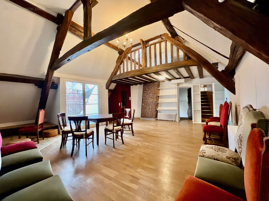 Maison à SENLIS