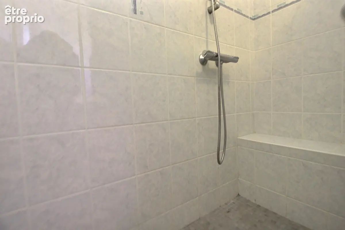 ST CLEMENT SUR GUYE, maison  4 pièce(s) 100 m2 avec vue dégagée - photo 15