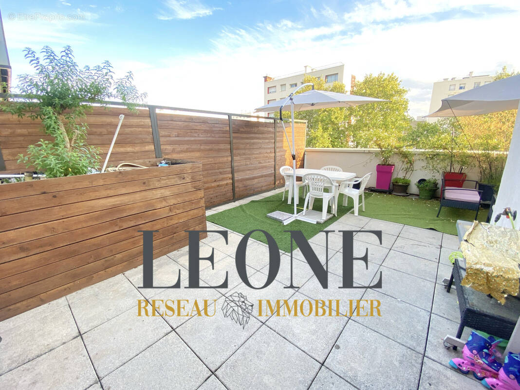 Appartement à SAINT-FONS