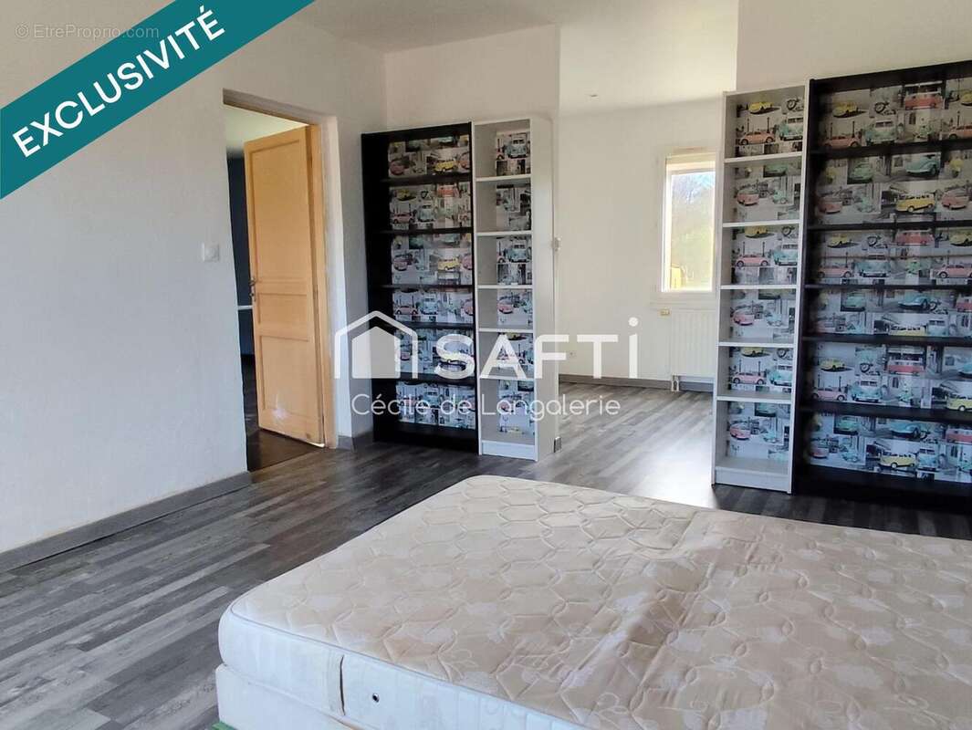 Maison 167 m² à Oulches  - photo 9