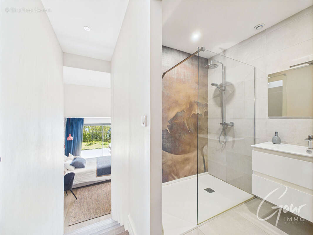 Villa de luxe vue mer à Erbalunga, proche Bastia - photo 15