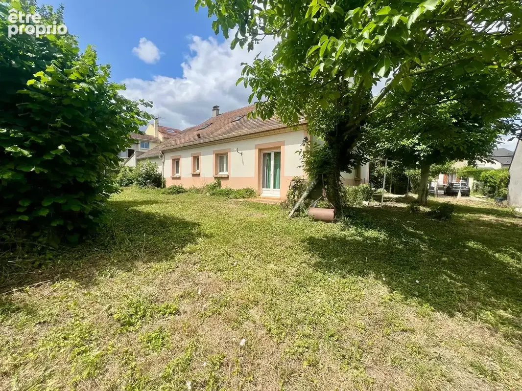 Maison à HOUILLES