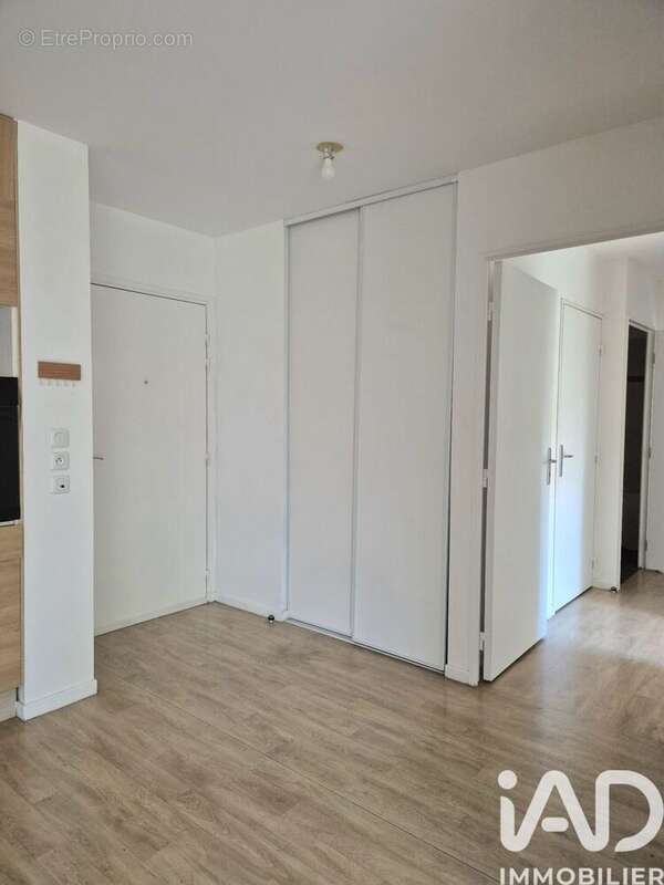 Photo 7 - Appartement à CORBEIL-ESSONNES