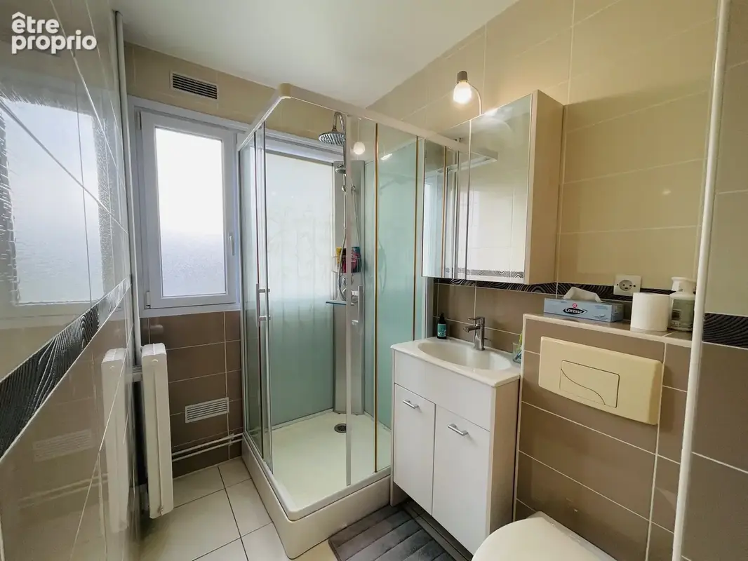20 m plage ! superbe 2 pièces de 31,54m2 plein + cave + parking - photo 7
