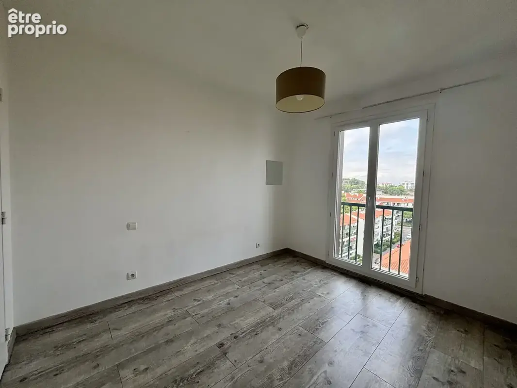T2 bis de 30 m2 au 10? étage   Moulin-à-Vent, Perpignan - photo 4