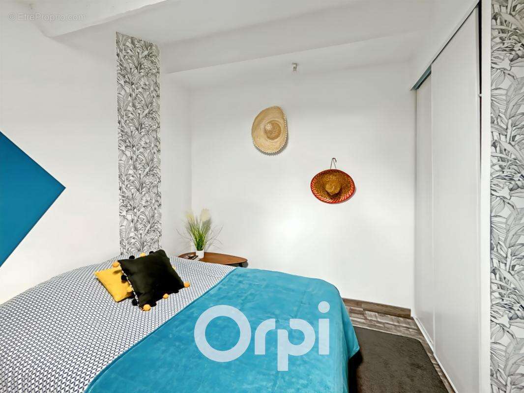 Maison à SAINTE-GEMME-LA-PLAINE