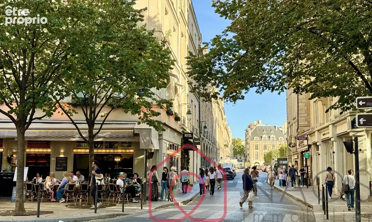 Exclusivite - place des vosges - studio lumineux calme - photo 2