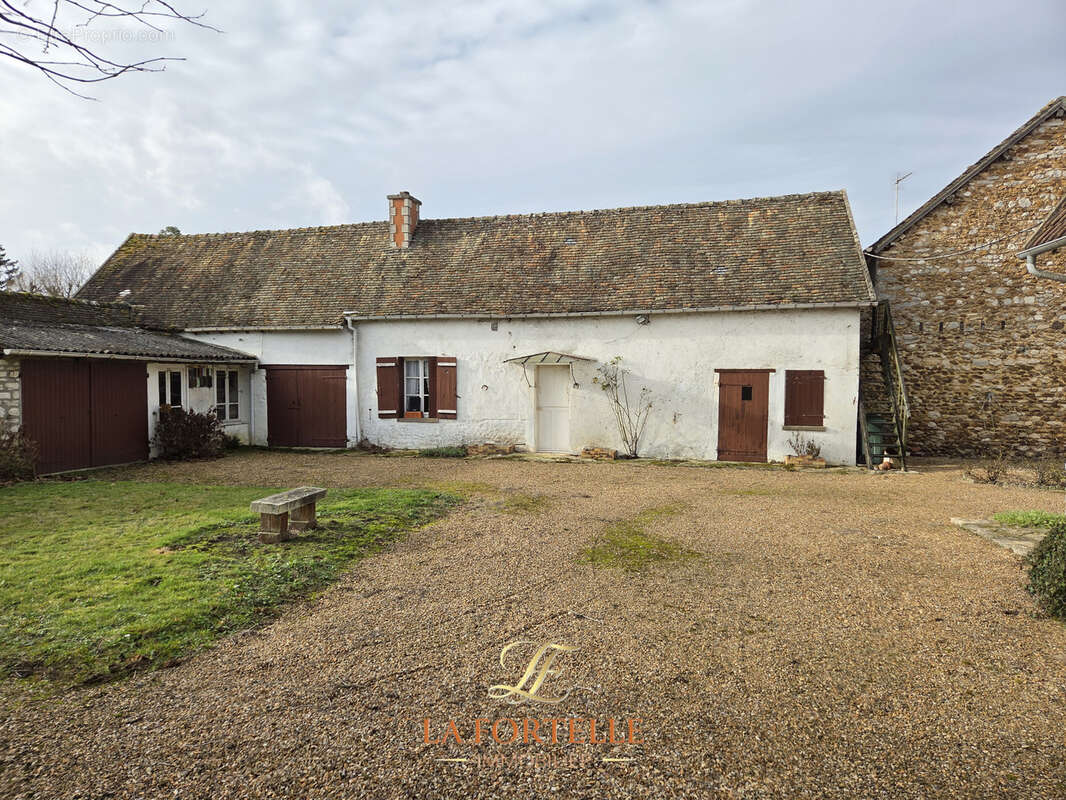 Maison à LONGNES