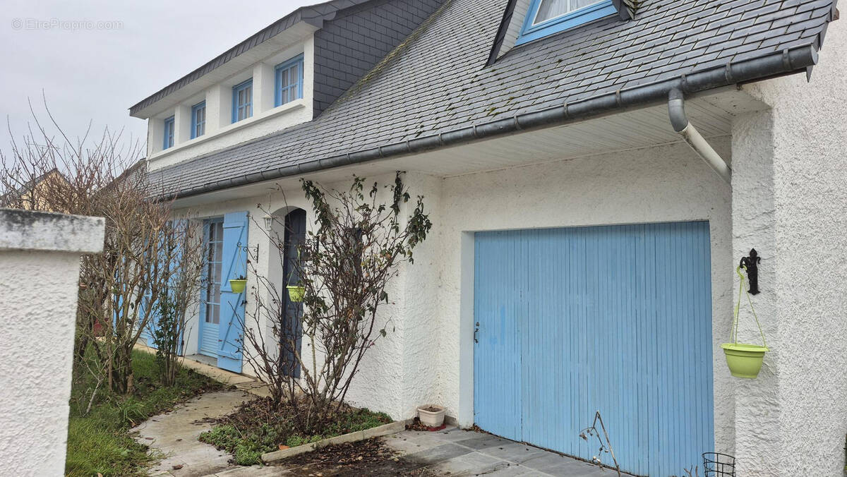 Maison à SABLE-SUR-SARTHE