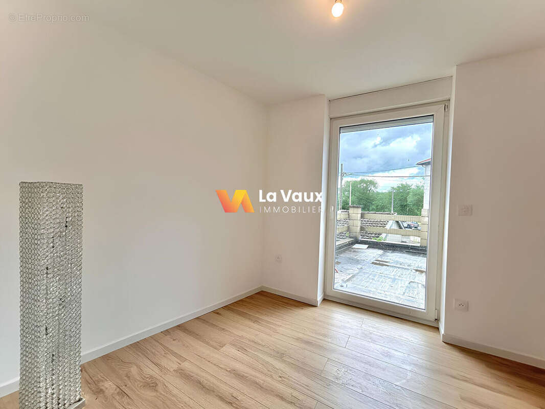 Appartement à PONT-SAINT-VINCENT