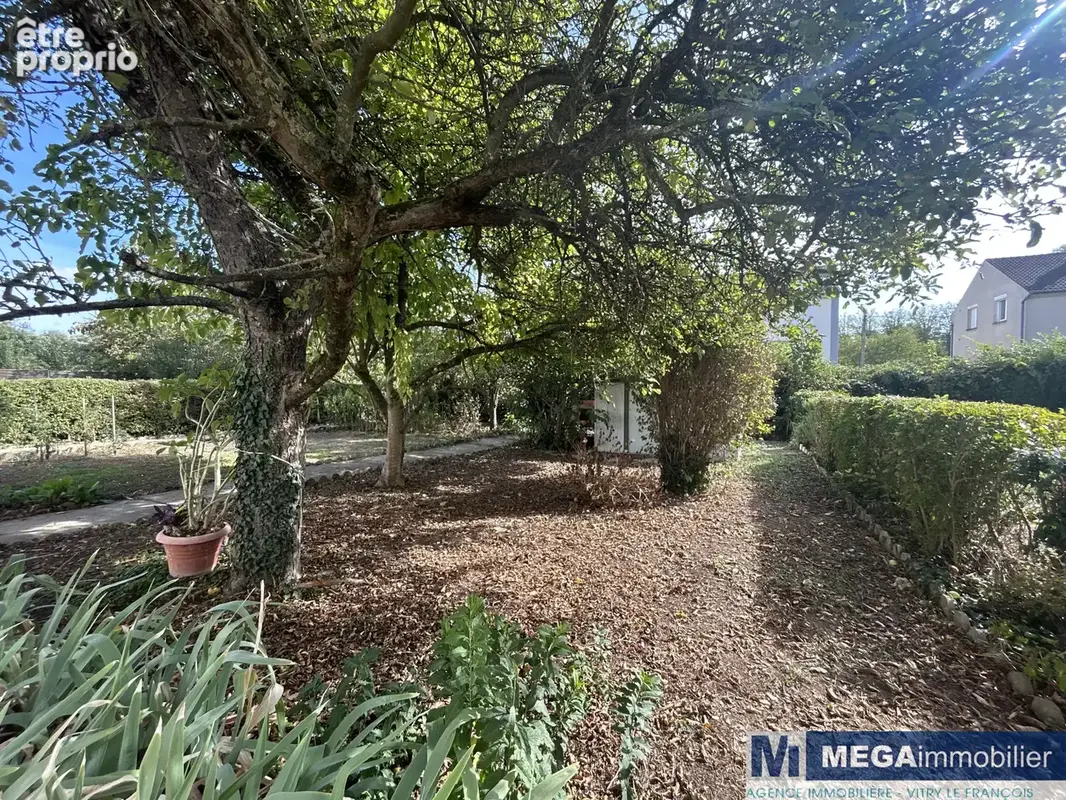 Maison à Vitry le François - photo 12