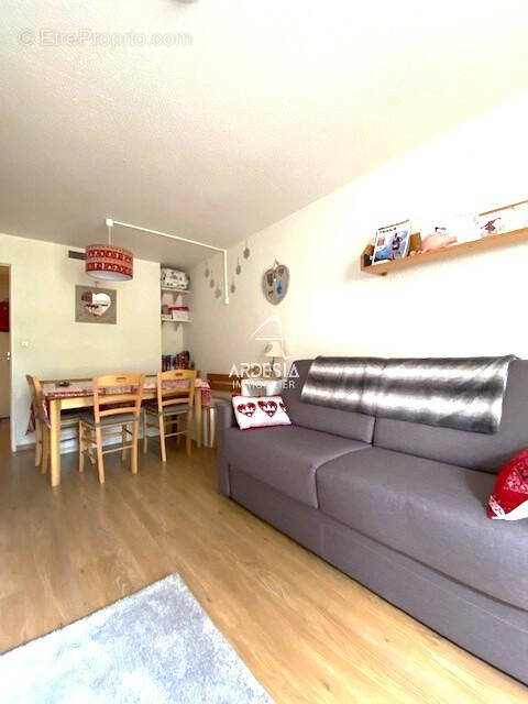 Appartement à LE CHATEL