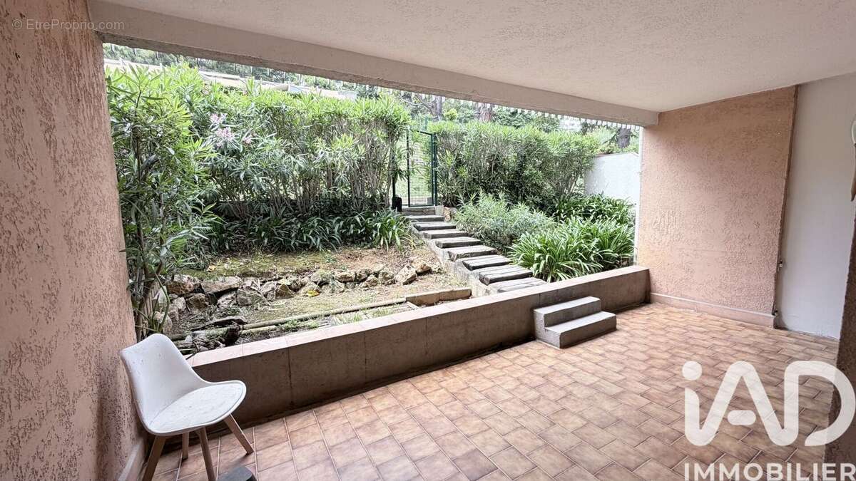 Photo 6 - Appartement à SAINT-LAURENT-DU-VAR