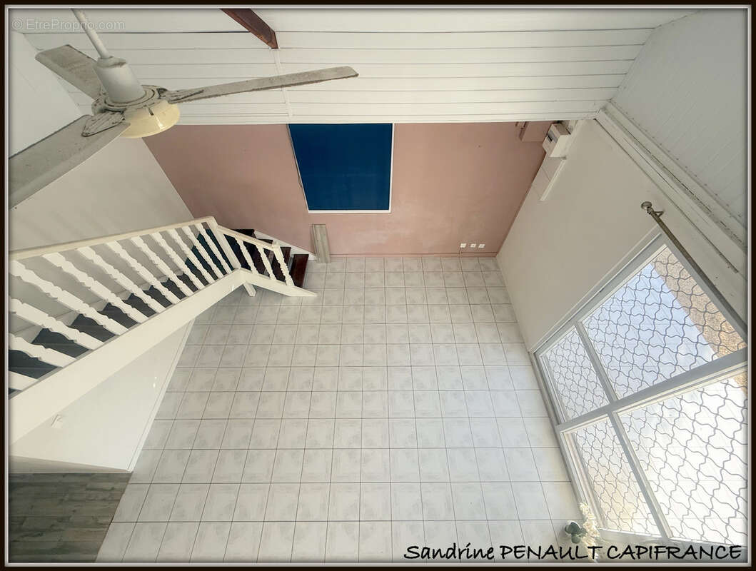 A vendre a kourou (97310) une charmante maison t5 de 106 m² - terrain de 440 m² - au prix de 318 000 € - photo 9