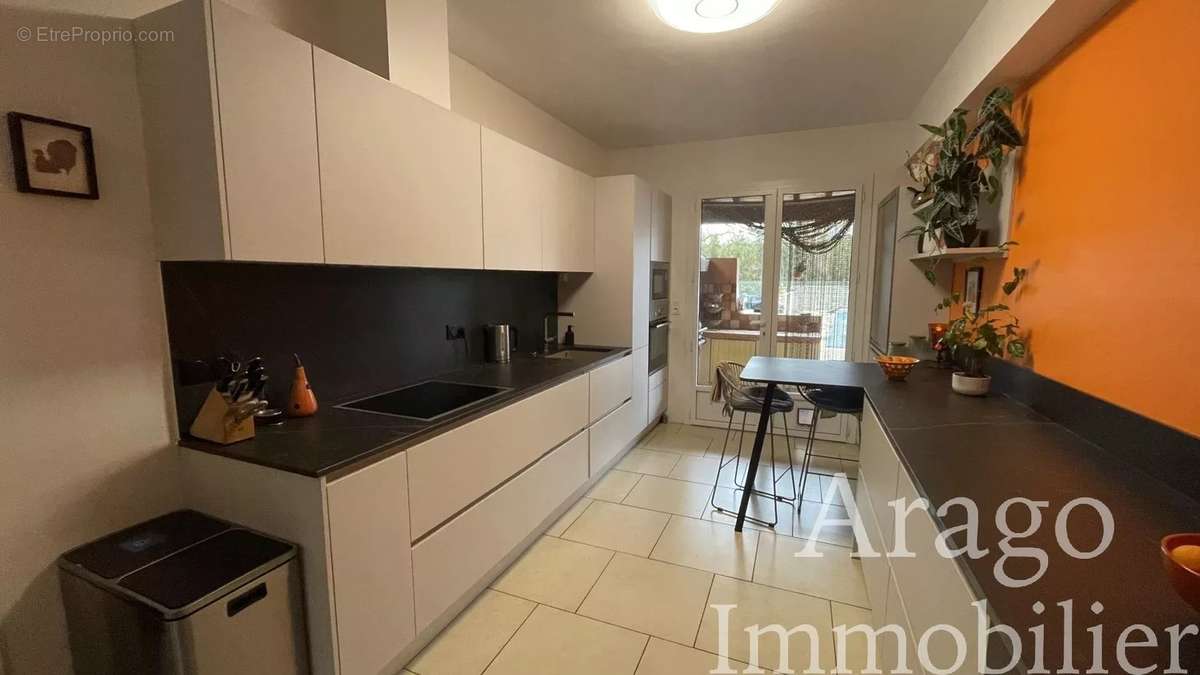 Maison à VILLELONGUE-DE-LA-SALANQUE