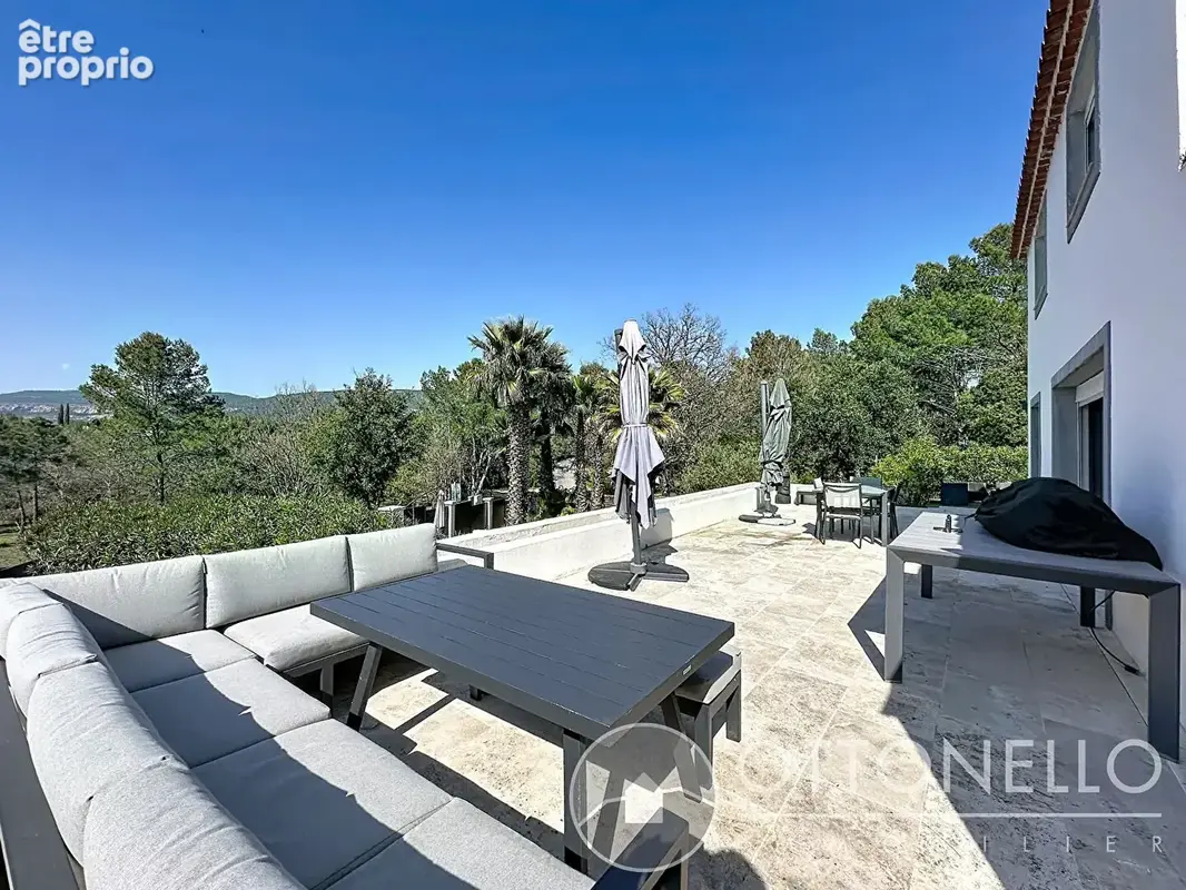 Villa Roquebrune Sur Argens 4 pièces 129,02 m2 sur 710 m2 de terrain avec piscine et garage - photo 5
