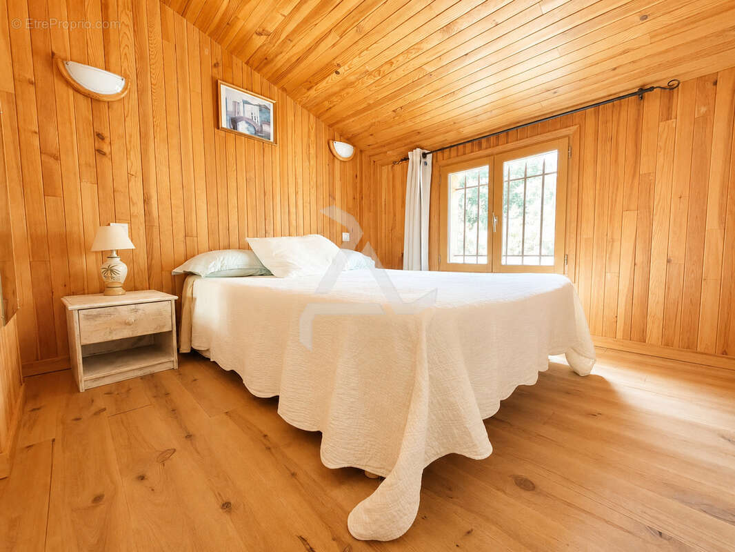 Appartement en duplex t5 de 152 m2 dans petite copropriété de charme à 20min de porto-vecchio - photo 36
