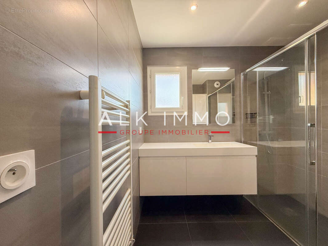 Appartement à QUINTAL