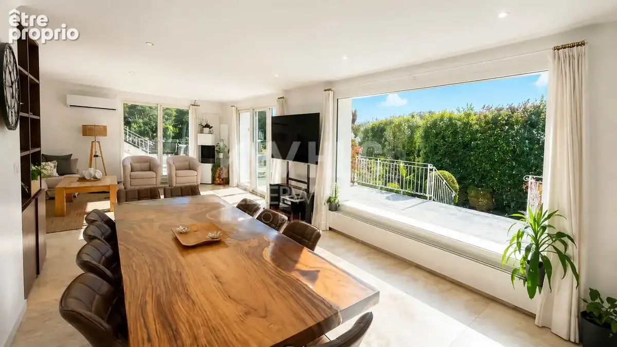 Maison 8 pièces 215 m² à vendre à Roquefort-Les-Pins (06330) - photo 5