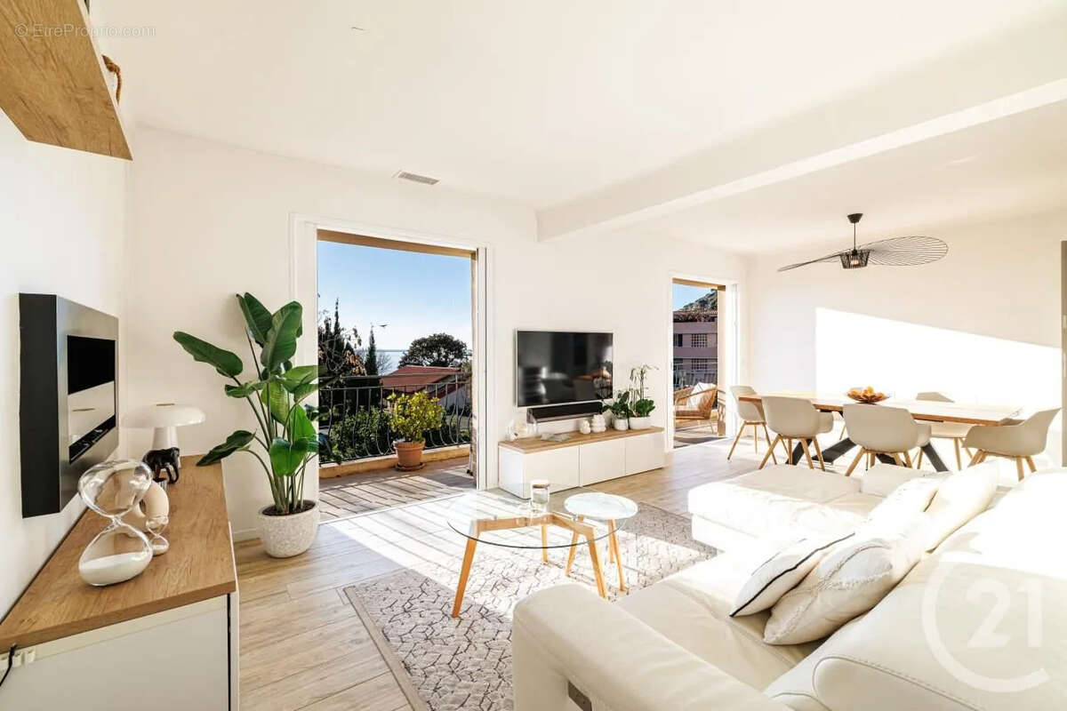 Appartement à EZE