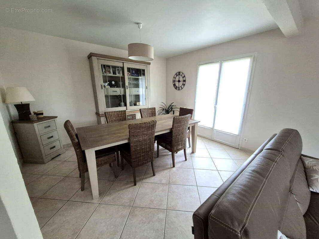 Maison à ROSIERES-PRES-TROYES